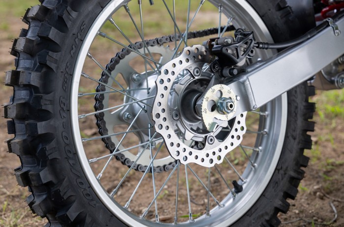 21" / 18" wheels with Off-Road Tyres 21