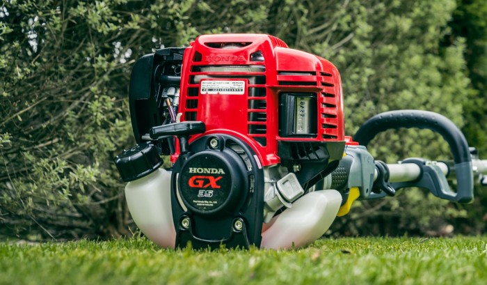 Pairs with both the UMC425 and UMC435 Powerheads Pairs with both the UMC425 and UMC435 Powerheads